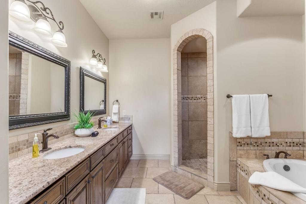 Coral Springs Resort H2 Brand New Home, Community Pool, Outdoor Fireplace, And Near Sand Hollow Washington Exterior photo